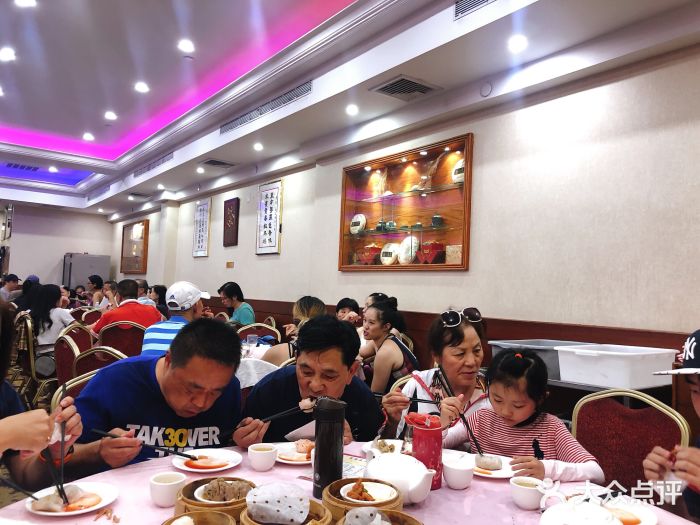 东来海鲜酒家图片