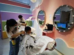 -星咔萌StarCamo儿童剪发(芳圆里IDMALL品牌形象店)