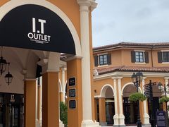 -佛罗伦萨小镇广佛名品奥特莱斯(疏港路店)