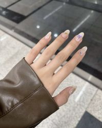-晨·艺美甲美睫