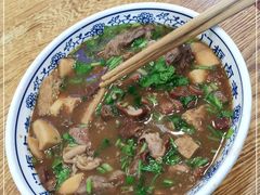 -门框胡同百年卤煮(新街口店)