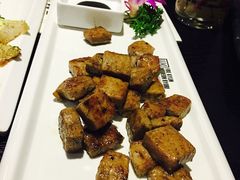 -HIHE Bistro·Oyster Bar(华熙live店)