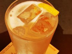 -星巴克臻选(上海合生汇1F店)
