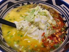 老坛酸菜小锅米线-阿香米线(大悦城店)