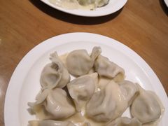 -东方饺子王(重庆路亚泰店)