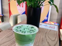 -1828王老吉·草本新茶(珠江新城地铁站店)