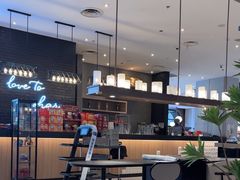 -必胜客(砂之船中东奥莱店)