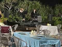 -亚龙湾希尔顿自助餐厅·海鲜·烧烤·沙滩BBQ·现场乐队