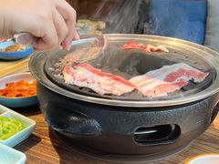 -明洞阿姨·韩式酱蟹烤肉·创意料理(三元桥店)