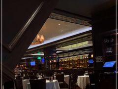 大堂-Wolfgang’s Steakhouse 沃夫冈牛排馆(上海白玉兰广场店)