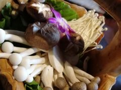 -捞神煲汤火锅(湖滨商业街店)