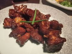 -穹六人间 people 6(岳阳路店)