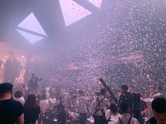 -SPACE(欢乐颂购物中心店)