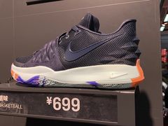 -NIKE上海青浦优选体验店