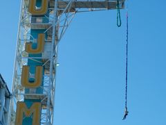 -巨鹏飞梦幻海岸