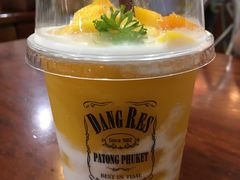 -Dang restaurant (patong phuket)