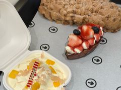 -HOT CRUSH趁热集合·现烤面包(上海环球港店)