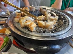 -围炉肉舍丹东海鲜烤肉·烤活鳗(步行街店)