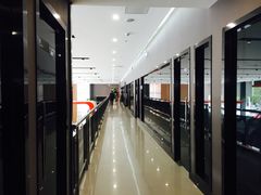 二楼-北京汇京世纪汽车贸易发展有限公司