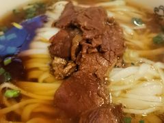 -矮子粉店1985·长沙米粉(湘春路店)