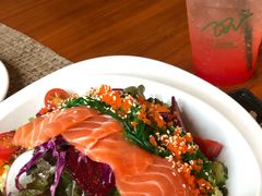 -Chom Cafe and Restaurant