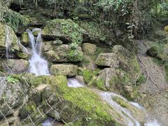 -牛角寨瀑布景区