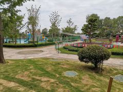 -湖北文旅洪宾红莲湖酒店
