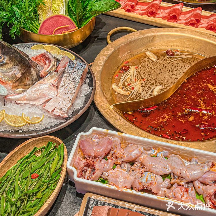 什么⁉️一只半斤的牛蛙不来尝尝吗