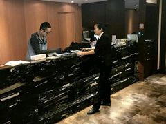 -碧澄保健(东风西路店)