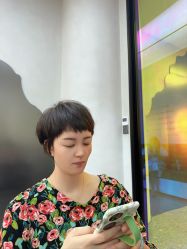 -苏豪美发S A L O N烫发染发