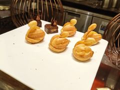 -圣丰索菲特·2 On 988 Café 自助餐厅