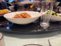 -帅巴人舅母子腊蹄民俗村