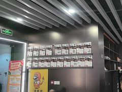 -悦动体能篮球羽毛球网球(三里河店)