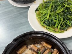 -容里煲仔饭(利丰北路店)