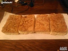 杏仁排-红房子西点(南京东路店)