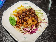 清真麻酱凉皮-清真盛志望麻酱酿皮·非遗老字号