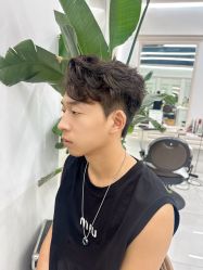 -尤司男士国潮理发馆