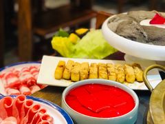 -沸炉重庆老火锅(军事博物馆店)