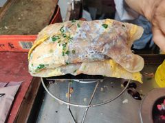 -正宗杂粮煎饼香软鸡蛋饼