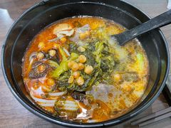 酸菜牛杂米线-老妈米线(东圈门店)