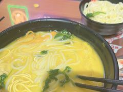 -太子浓心招牌炸酱小锅米线(探十里店)