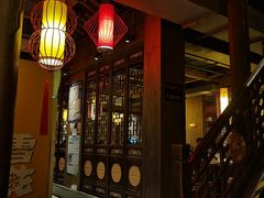 -小龙坎火锅(湖滨银泰in77店)