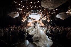 -喜喜婚纱HAPPINESS STUDIO奢定馆(海淀体验馆)