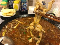 -鸿顺老铁锅美蛙鱼府(解放碑店)