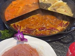 -渝里重庆火锅(航天城店)
