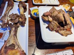 烤羊腿-三个蒙古大叔羊肉串(大宁店)