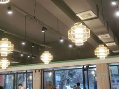 大堂-肖肖酸萝卜鱼火锅(总店)