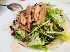 金枪鱼沙拉-东方豪客牛排意面披萨(玉函银座店)