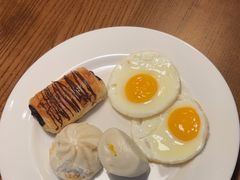 -昆山琶拉帝诗酒店·河畔咖啡厅Riverside Cafe