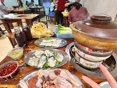 -威邵鸡煲(西华路总店)